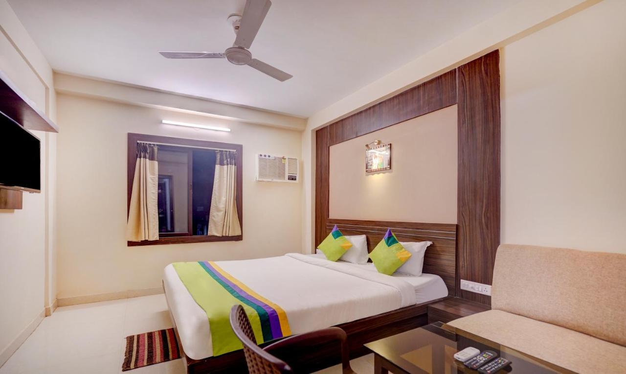 Treebo Trend Globe International Puri Hotel Exterior photo
